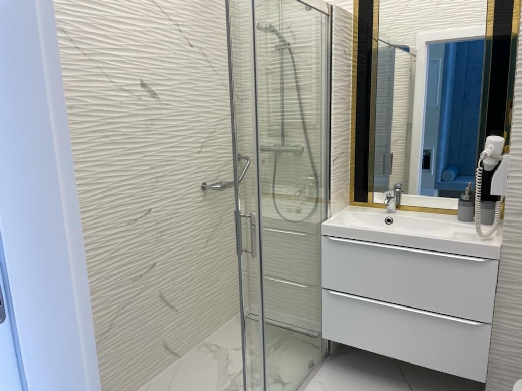 Apartament Faltom 20 Yacht Park Premium Gdynia Phòng bức ảnh